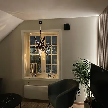 Close To The Sea With Parking And Garden * Arendal