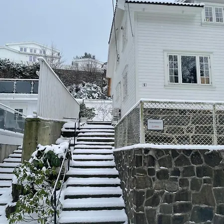 Close To The Sea With Parking And Garden *