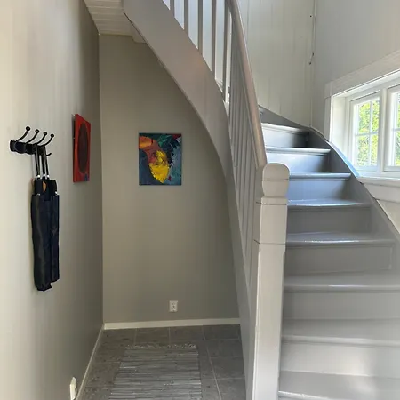 شقة Close To The Sea With Parking And Garden