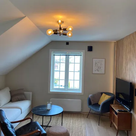 Close To The Sea With Parking And Garden Leilighet