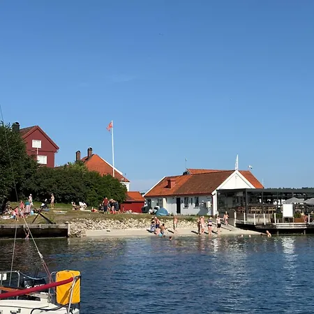 Close To The Sea With Parking And Garden Apartment *