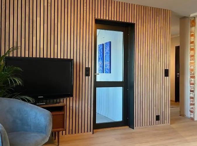 Close To The Sea With Parking And Garden Арендаль