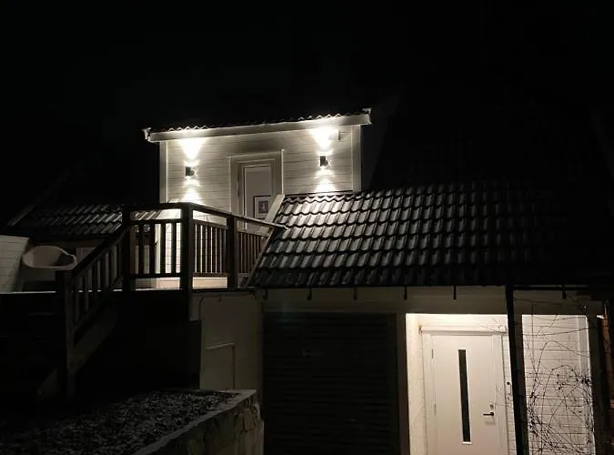 Close To The Sea With Parking And Garden Апартаменты *