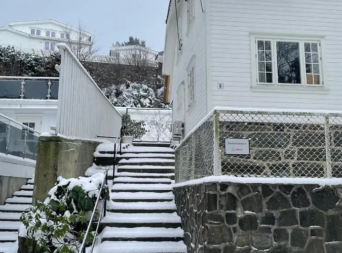 Close To The Sea With Parking And Garden *