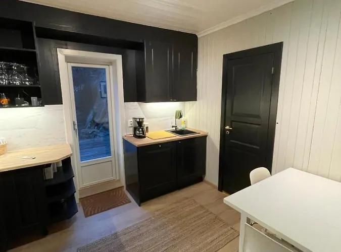 Апартаменты Close To The Sea With Parking And Garden *