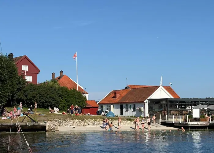 Close To The Sea With Parking And Garden Apartment *
