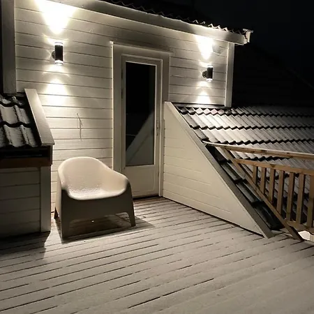 Close To The Sea With Parking And Garden * Arendal