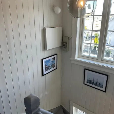 Close To The Sea With Parking And Garden